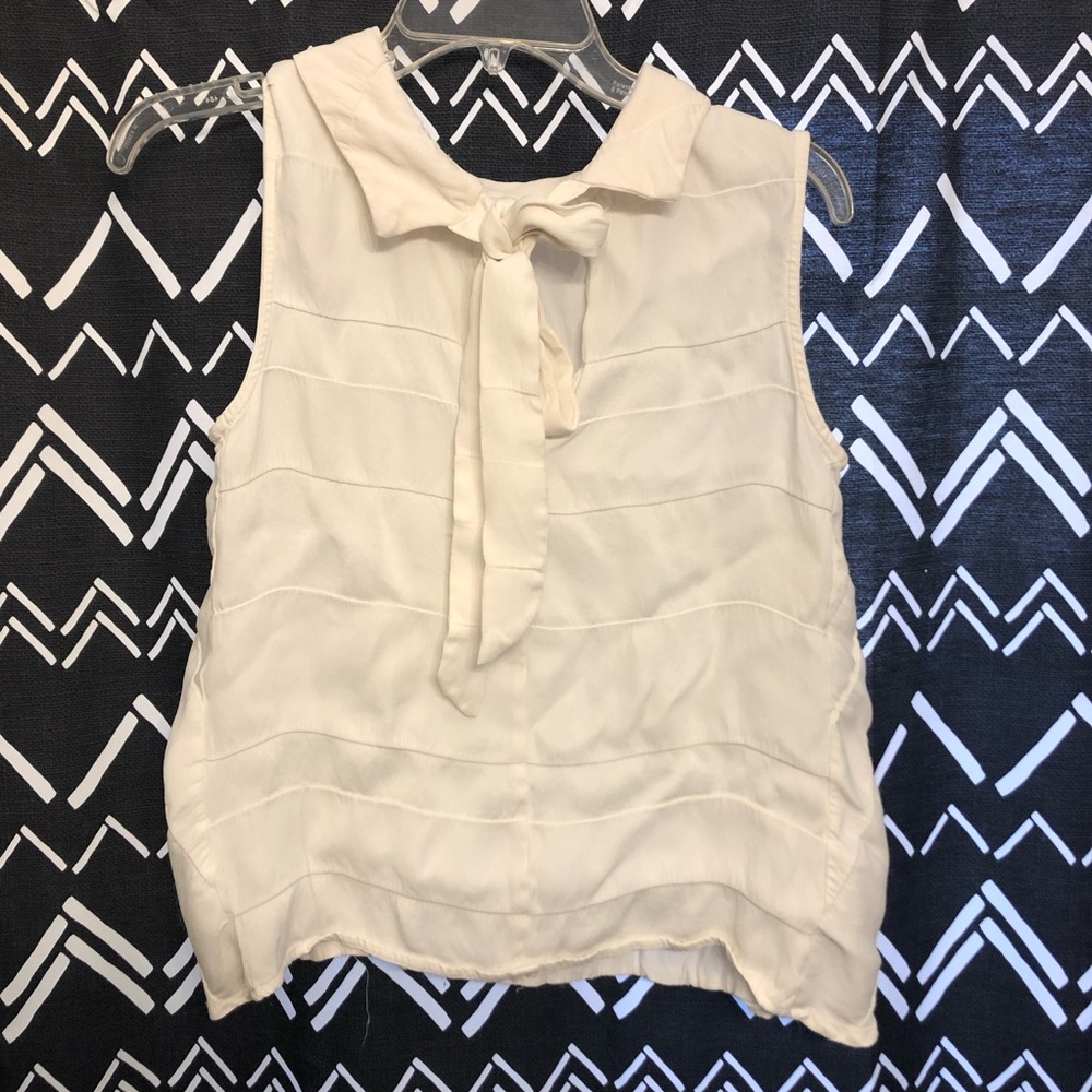 Antonio Melani white flowy top with neck tie